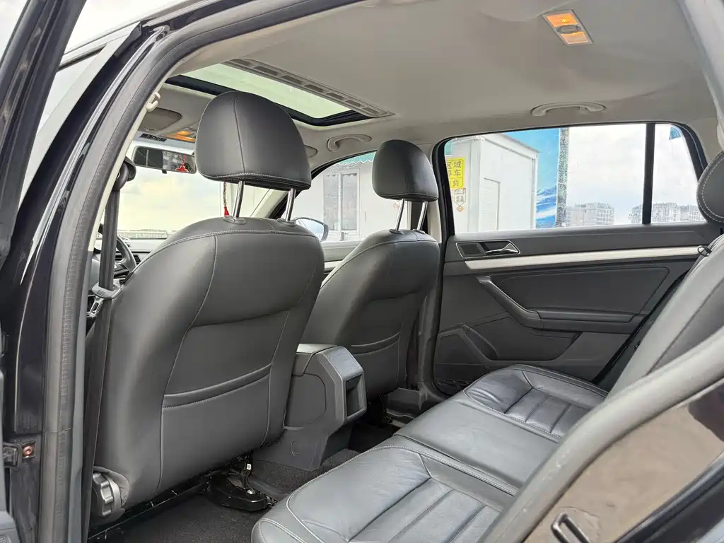 Volkswagen Gran Lavida — миниатюра 9