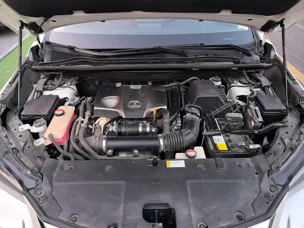 Lexus NX — миниатюра 21