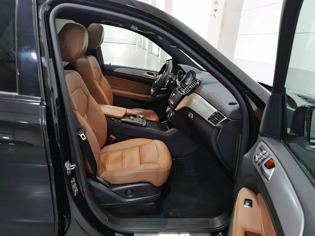 Mercedes-Benz GLE AMG — миниатюра 23
