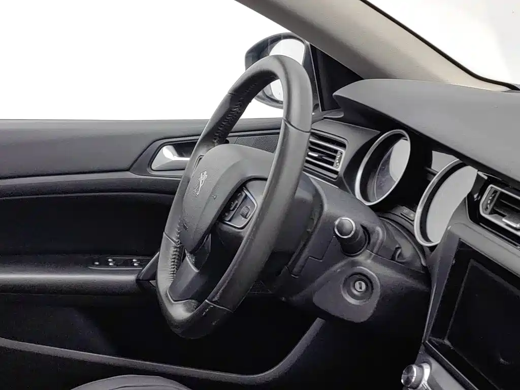 Peugeot 408 — миниатюра 22