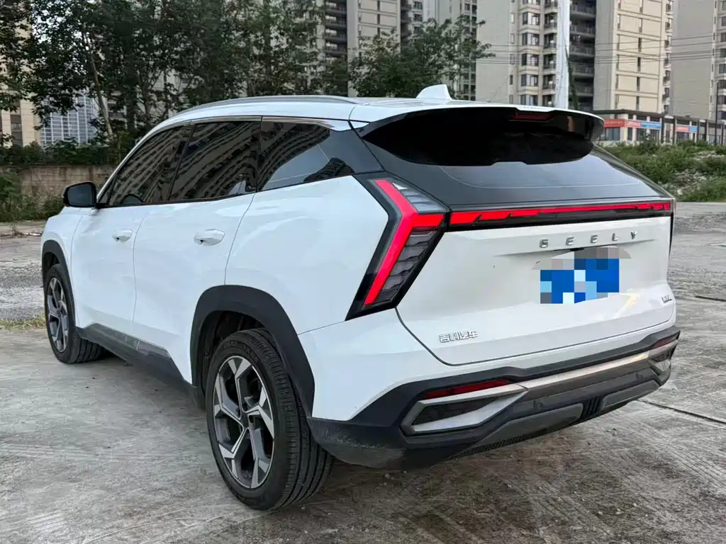 Geely Boyue L — миниатюра 15