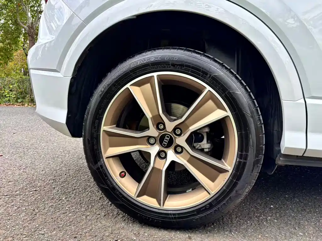 Audi Q2L — миниатюра 29
