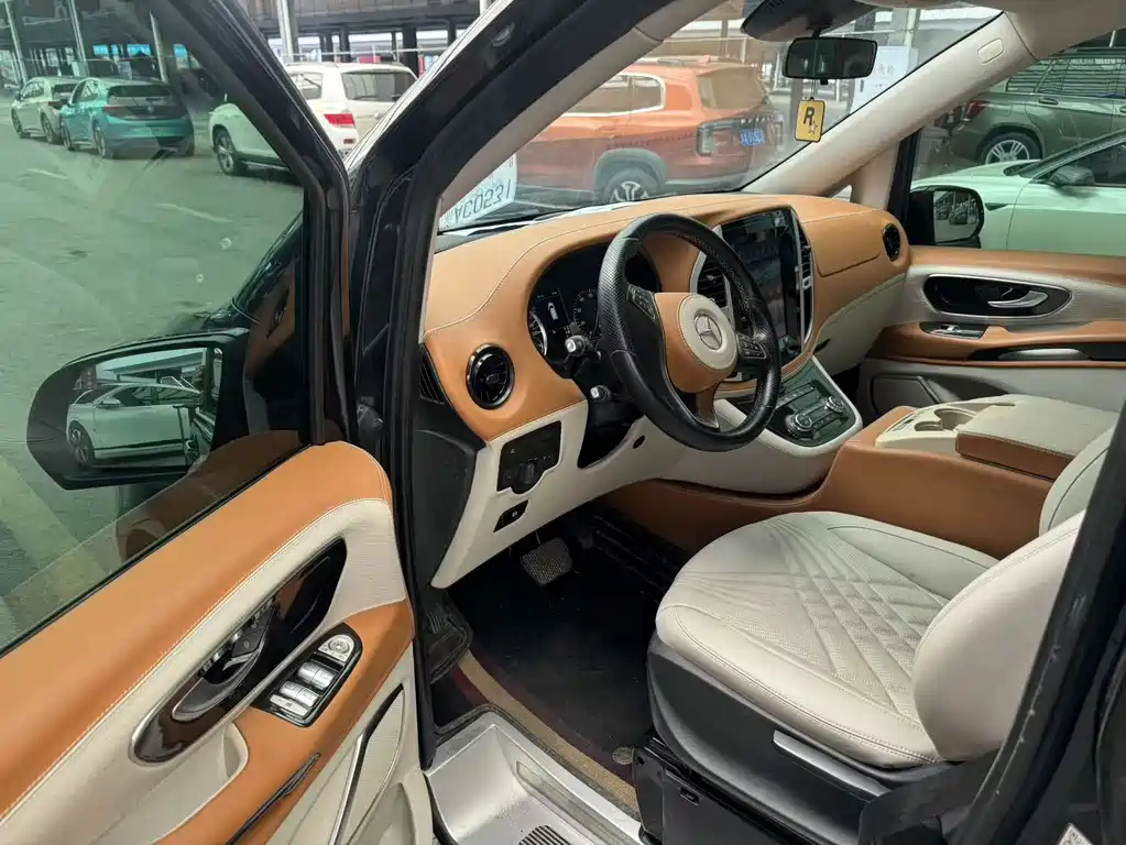 Mercedes-Benz Vito — миниатюра 4