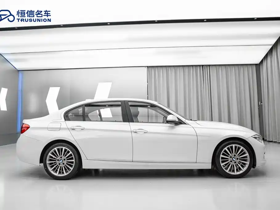 BMW 3 Series — миниатюра 4