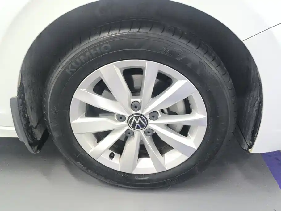 Volkswagen Bora — миниатюра 6