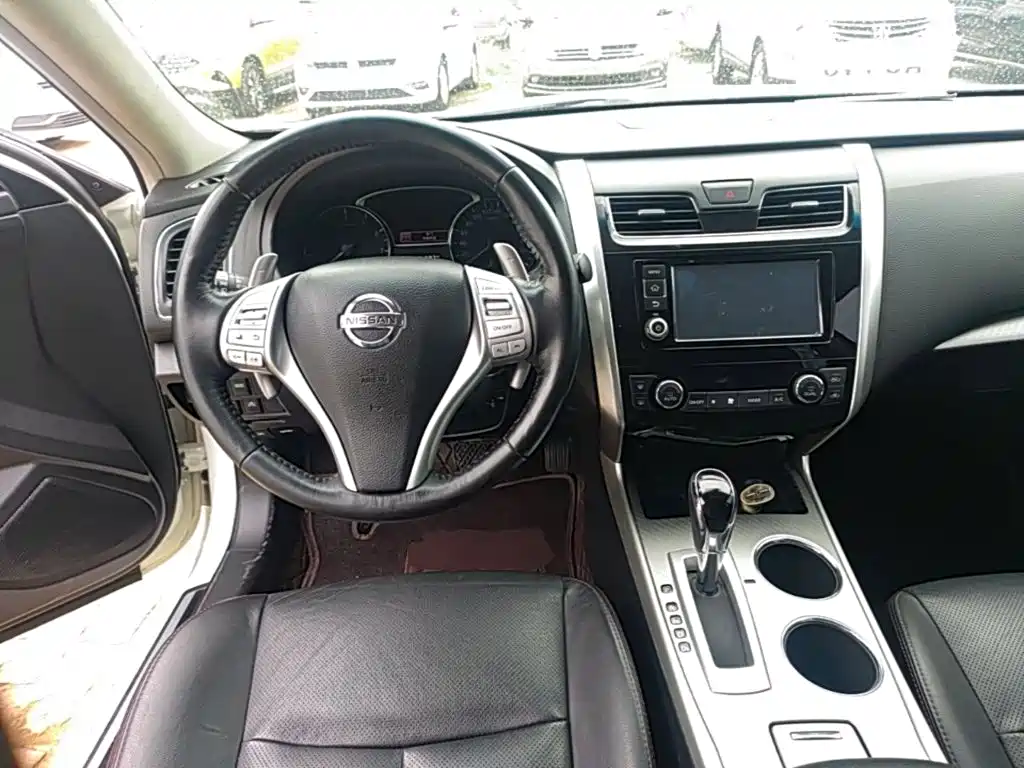 Nissan Teana — миниатюра 11