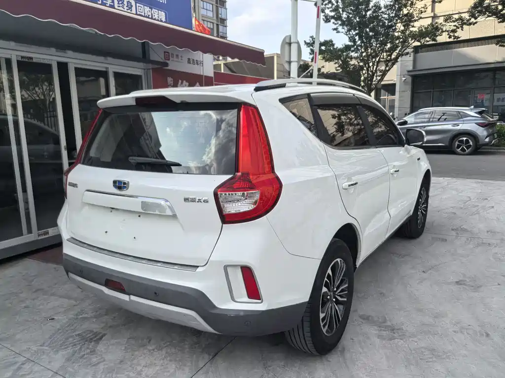 Geely Vision X6 — миниатюра 3