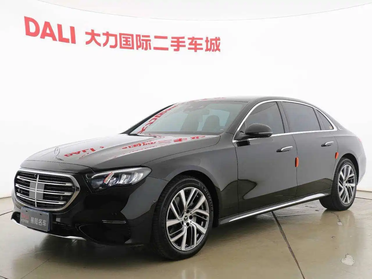奔驰E级 2024款 E 300 L 时尚型 2024