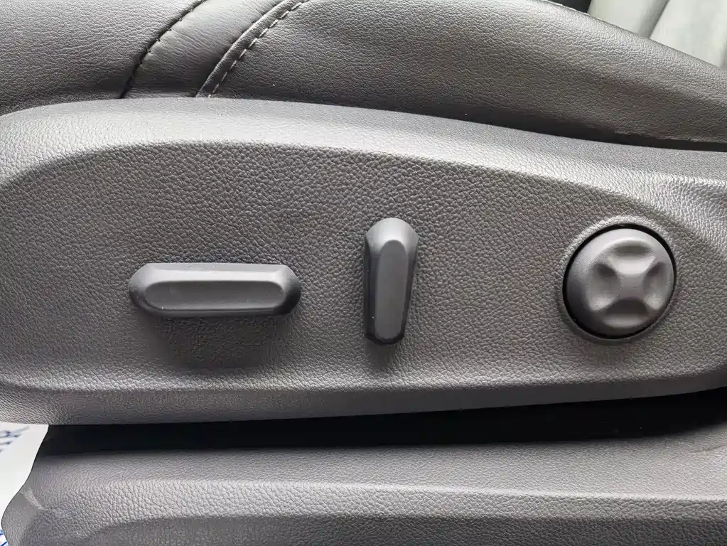Buick Envision Plus — миниатюра 14