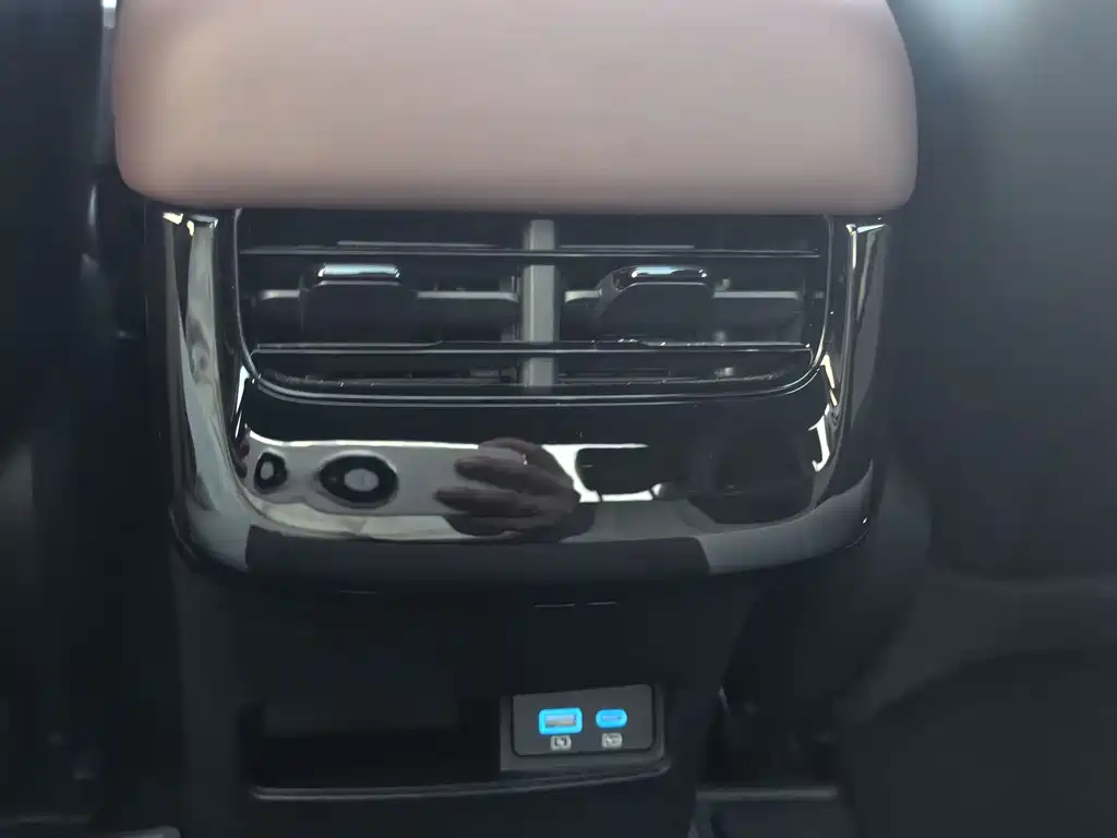 BYD Seal 07 DM-i — миниатюра 25