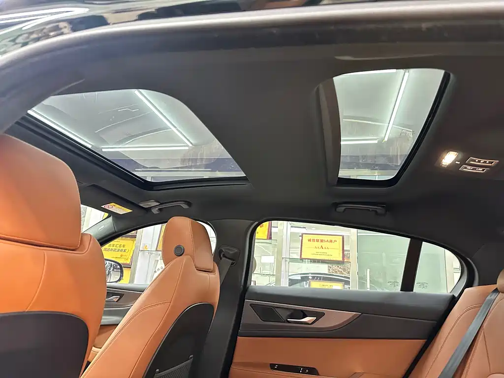 Jaguar XEL — миниатюра 9