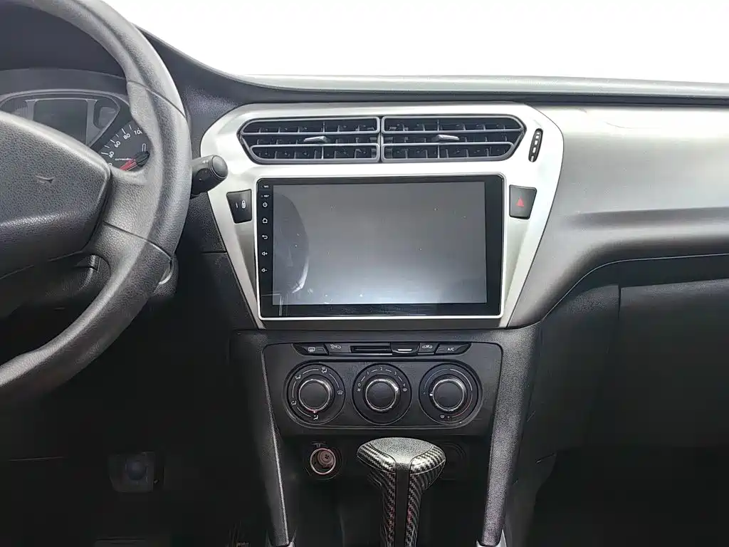 Citroen Elysee — миниатюра 12