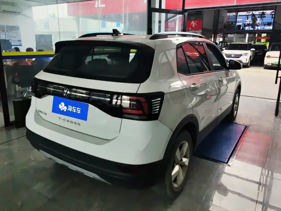 Volkswagen T-Cross — миниатюра 3