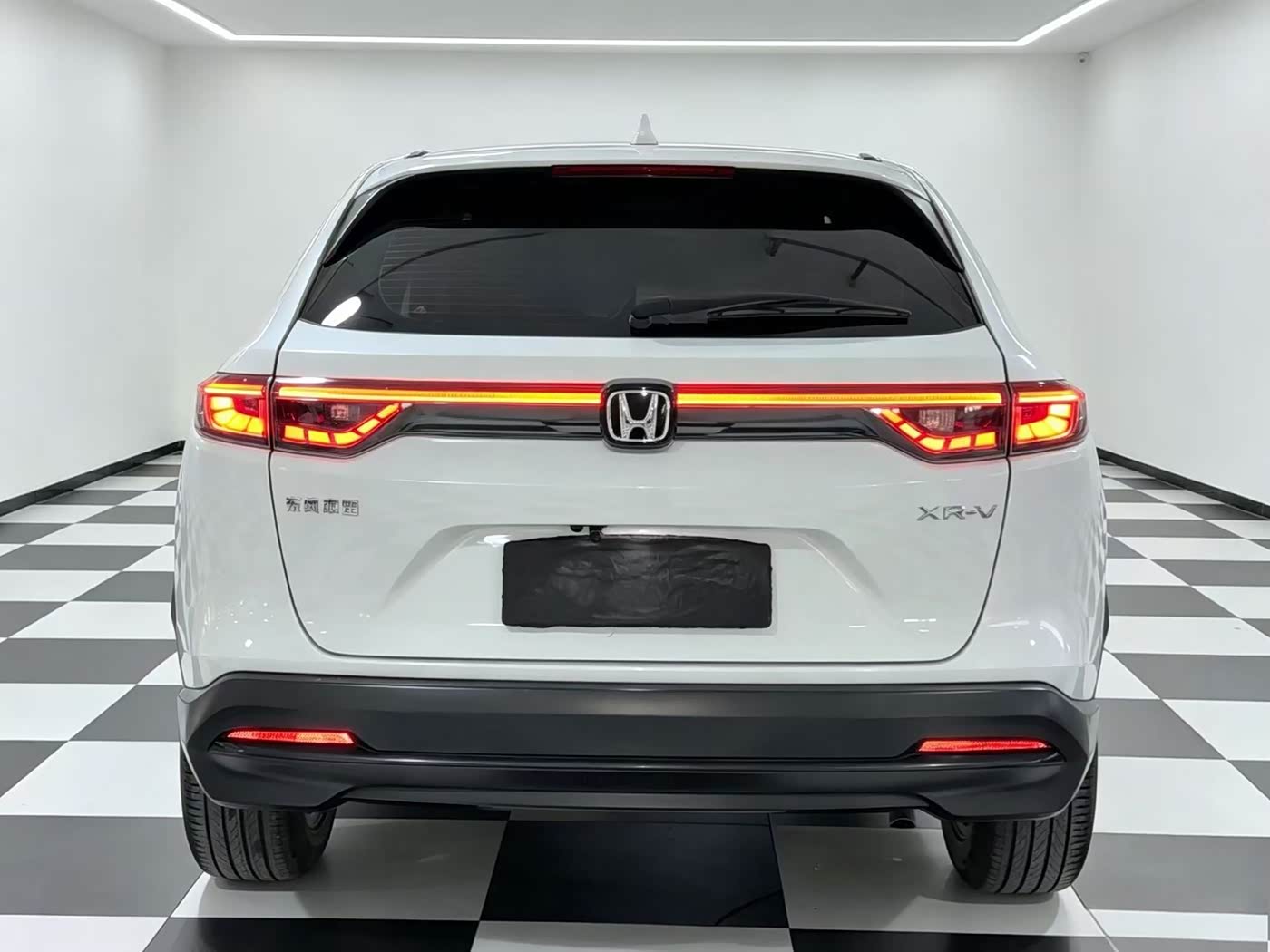 Honda XR-V 1.5 л 2023 г. Белый, пробег 30000 км