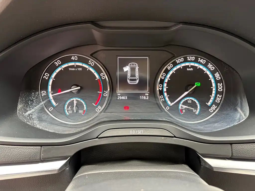 Skoda Karoq — миниатюра 13