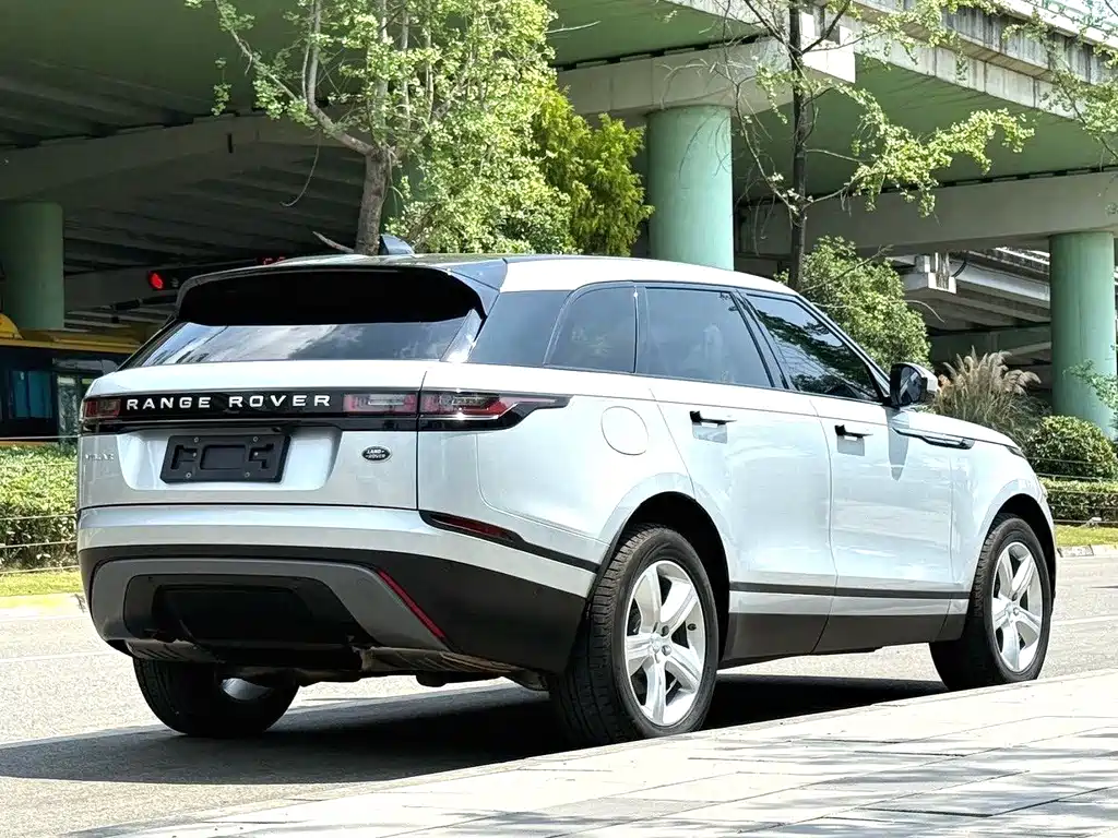 Land Rover Velar — миниатюра 14