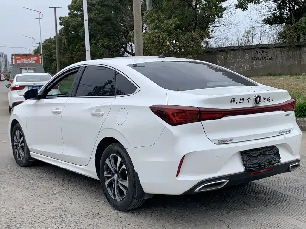 Changan Eado — миниатюра 13