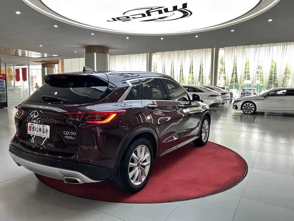 Infiniti QX50 — миниатюра 5