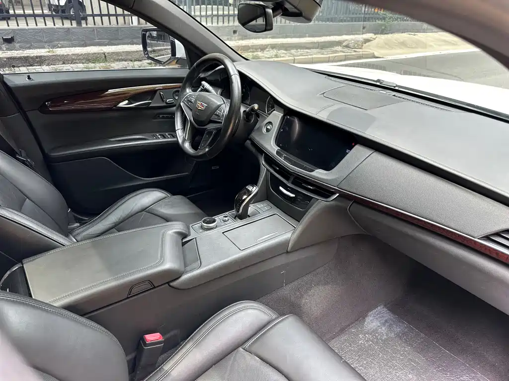 Cadillac CT6 — миниатюра 16