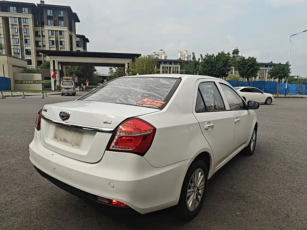 Geely King Kong — миниатюра 7