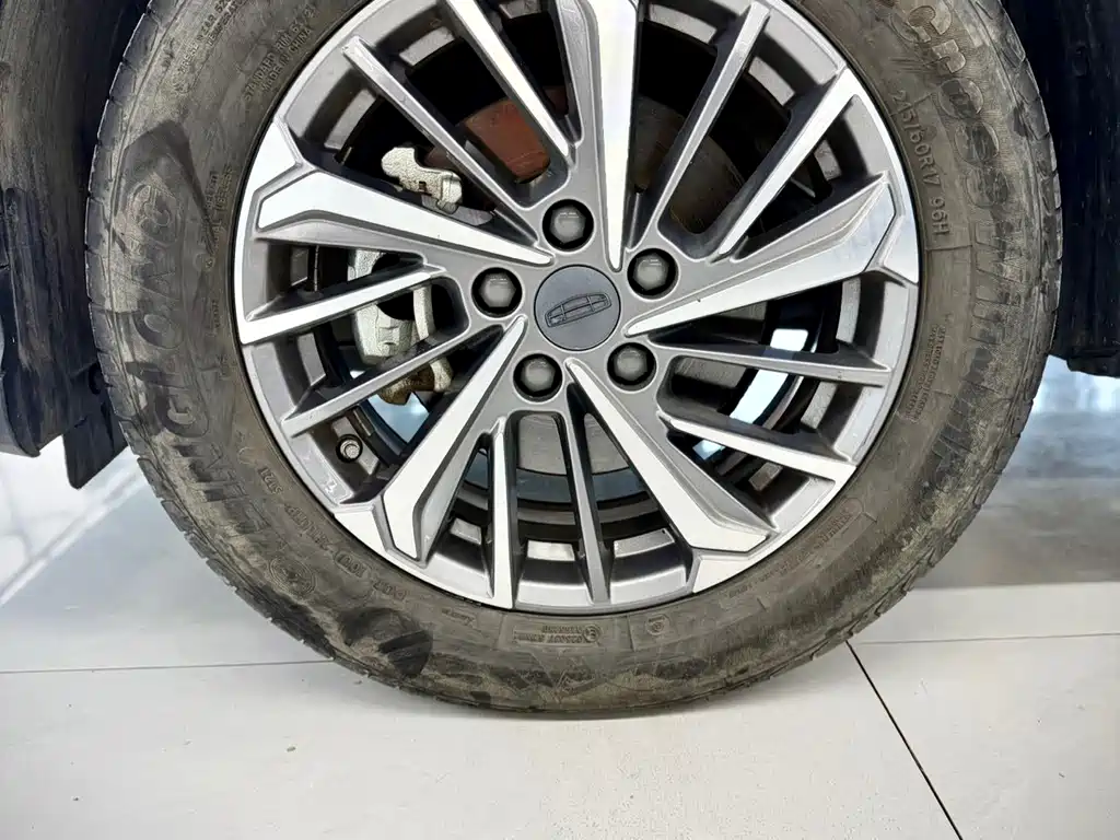 GEELY AUTOMOBILE BINYUE