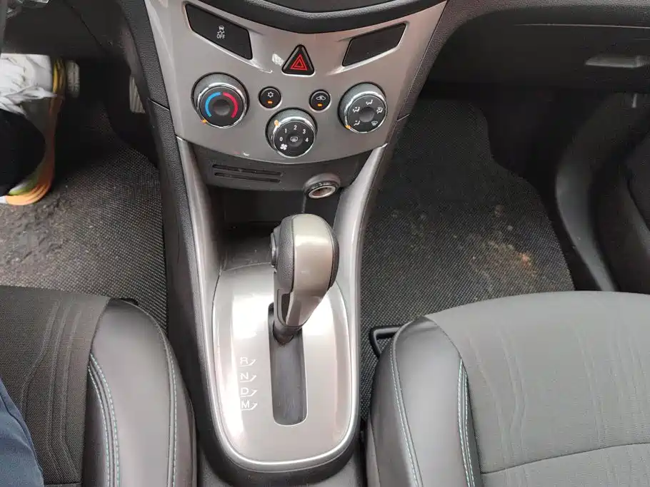 Chevrolet Trax — миниатюра 16
