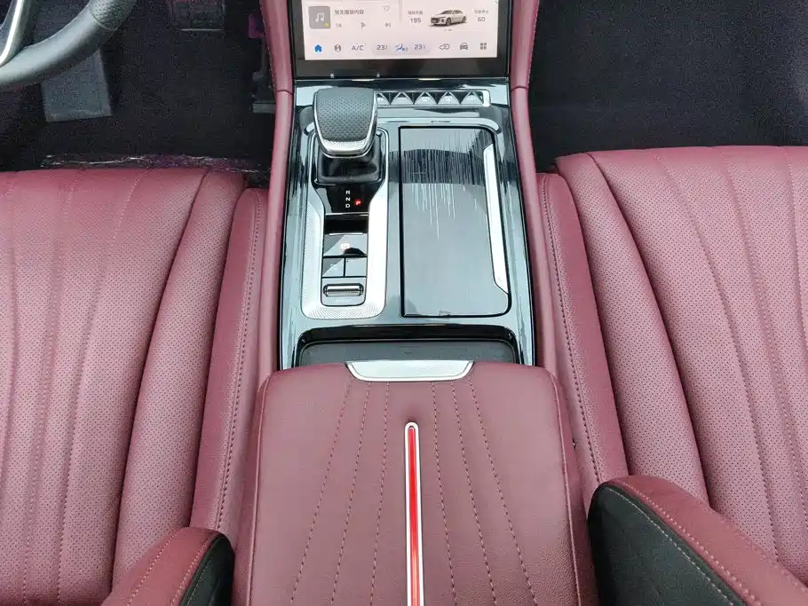 Hongqi Hongqi H5 PHEV — миниатюра 16