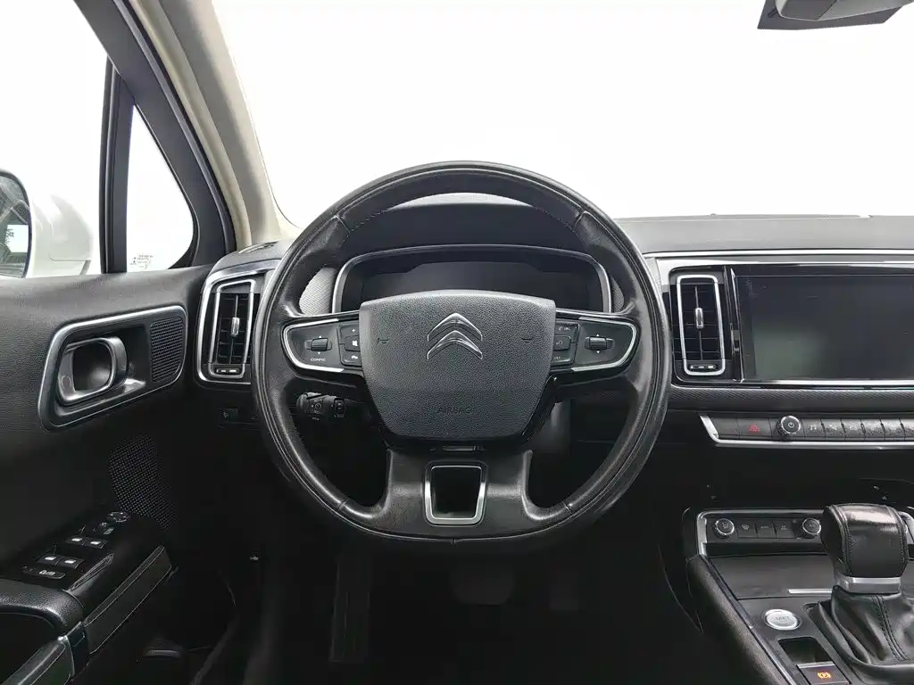 Citroen C6 — миниатюра 11