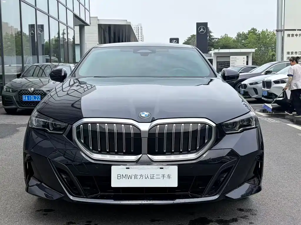 BMW 5 Series 5 2024 525i M Sport