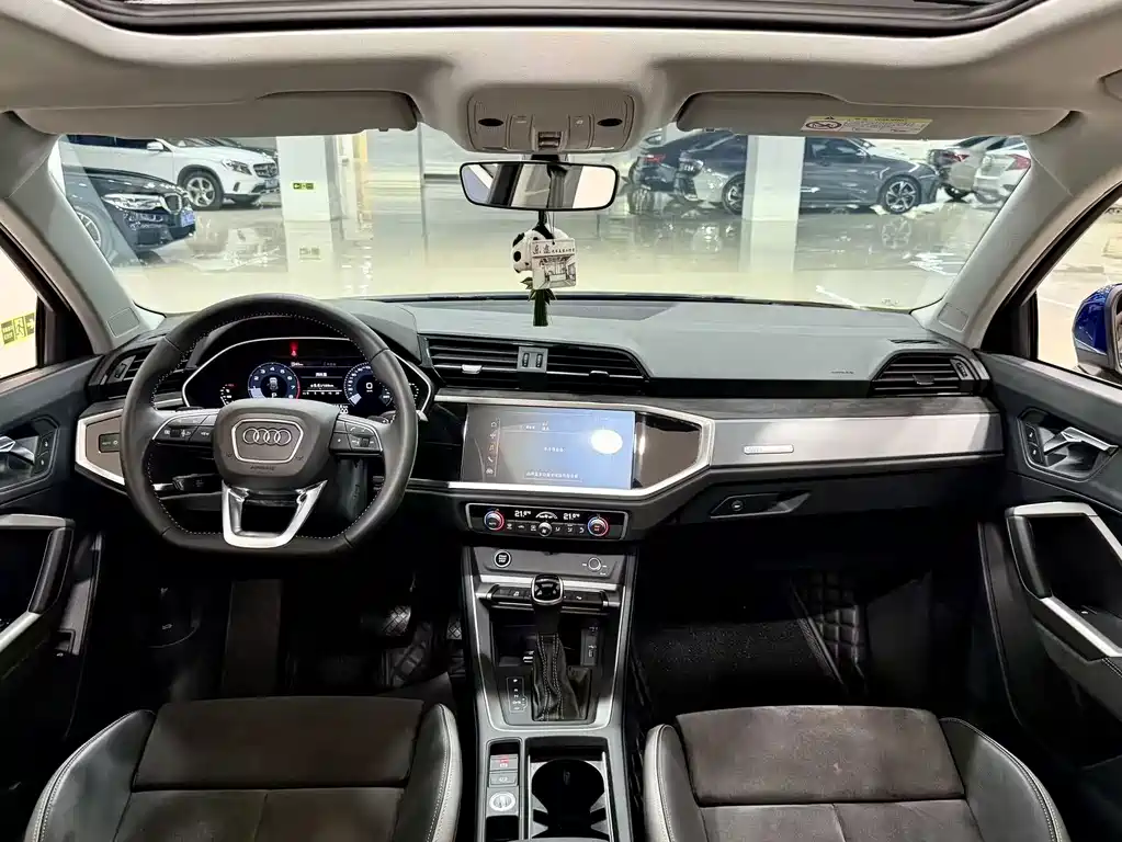 Audi Q3 — миниатюра 8