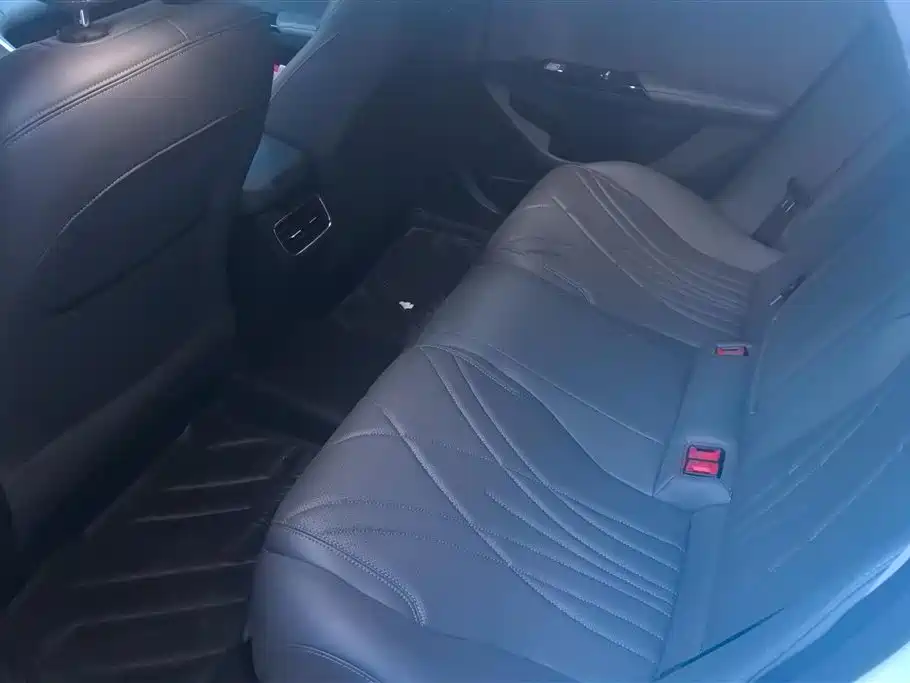 GEELY GALAXY GALAXY L6