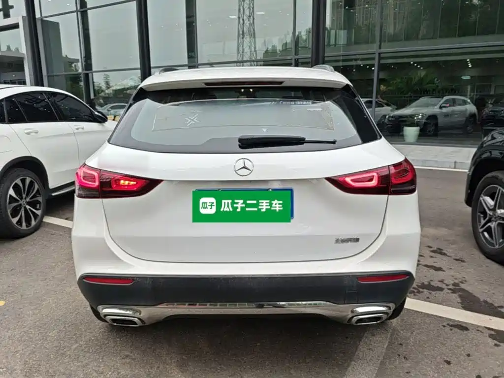Mercedes-Benz GLA — миниатюра 6