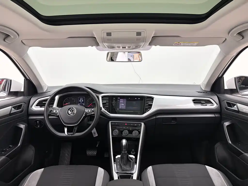 VOLKSWAGEN T ROC EXPLORING SONGS