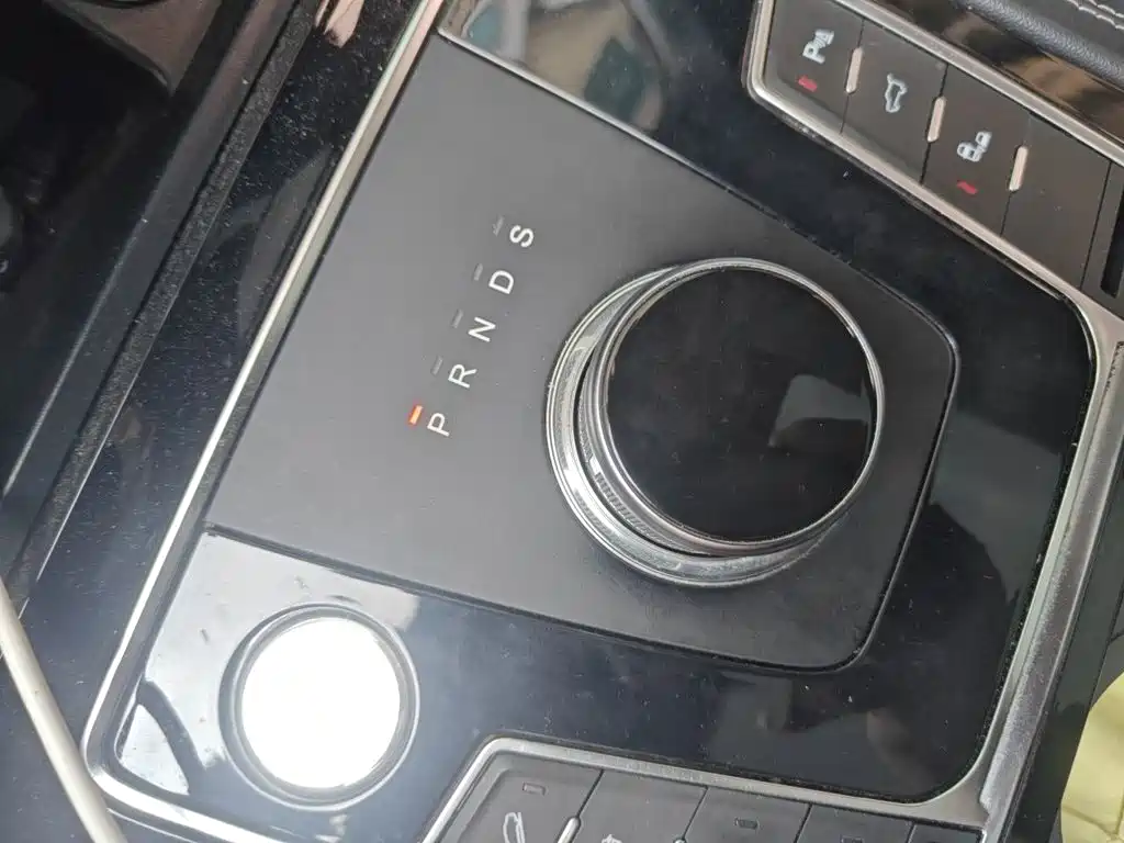 Zotye X7 — миниатюра 10