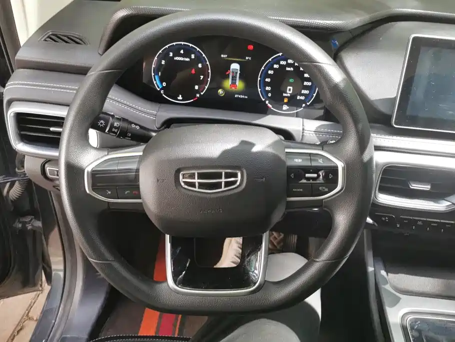Geely Haoyue — миниатюра 15