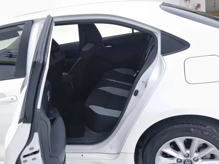 Toyota Corolla — миниатюра 11