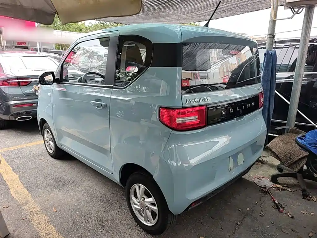 Wuling MINIEV — миниатюра 5
