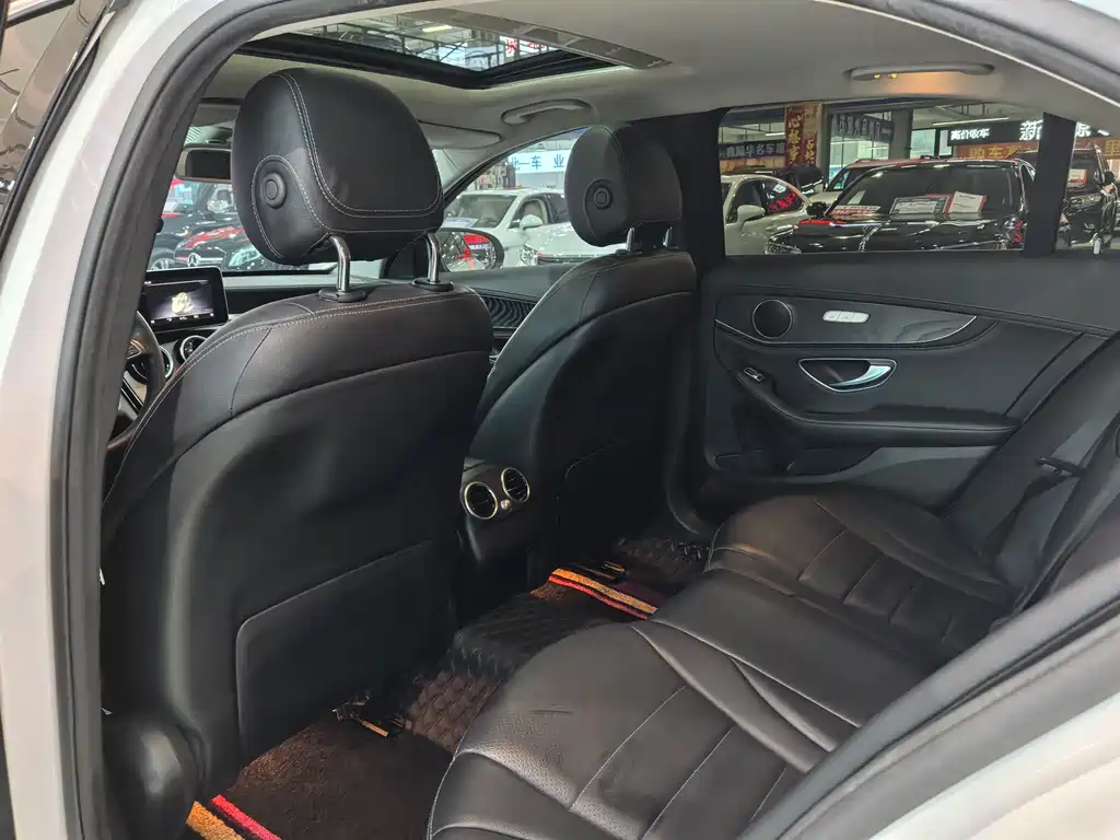 MERCEDES-BENZ C CLASS