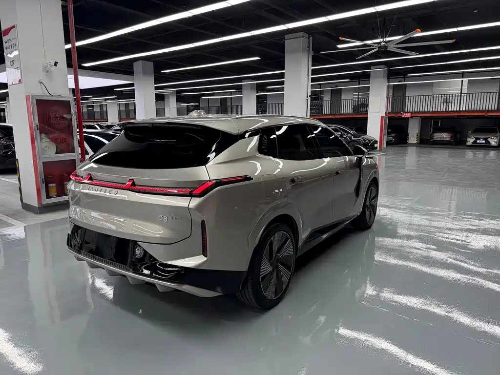 Lynk & Co 08 EM-P — миниатюра 14