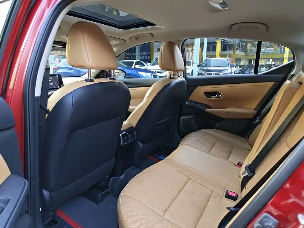 Nissan Sylphy — миниатюра 6