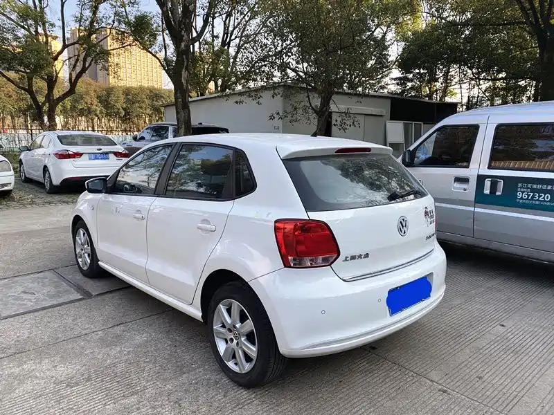 Volkswagen Polo — миниатюра 4