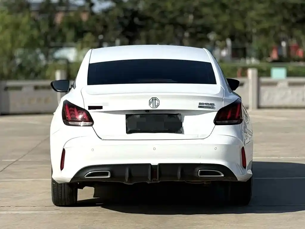 MG MG5 — миниатюра 9