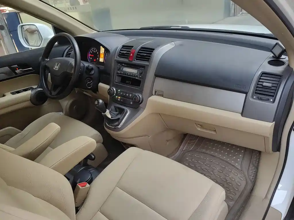 Honda CR-V — миниатюра 4