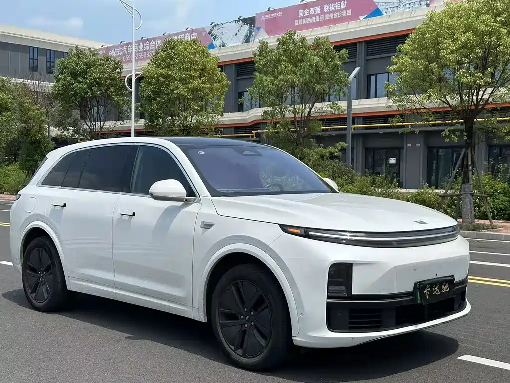 Li Auto Li L7 — миниатюра 3
