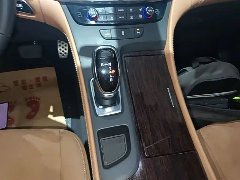 Buick LaCrosse — миниатюра 14