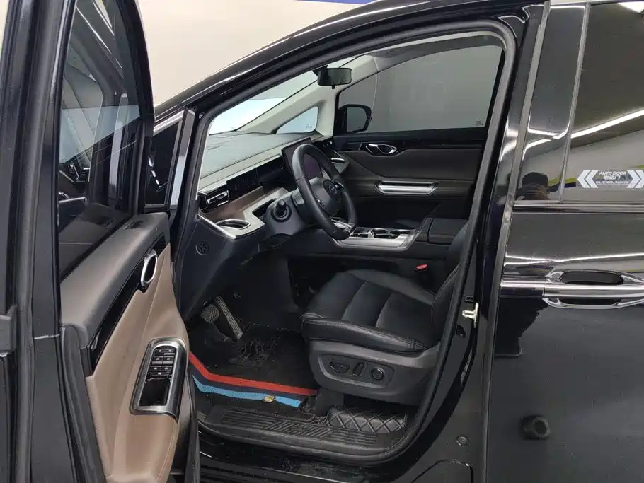 GAC Motor Trumpchi E8 — миниатюра 9