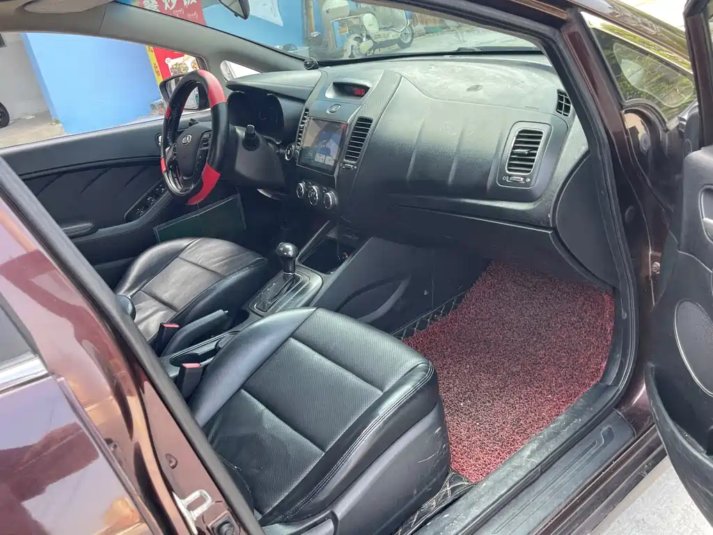 Kia K3 — миниатюра 11
