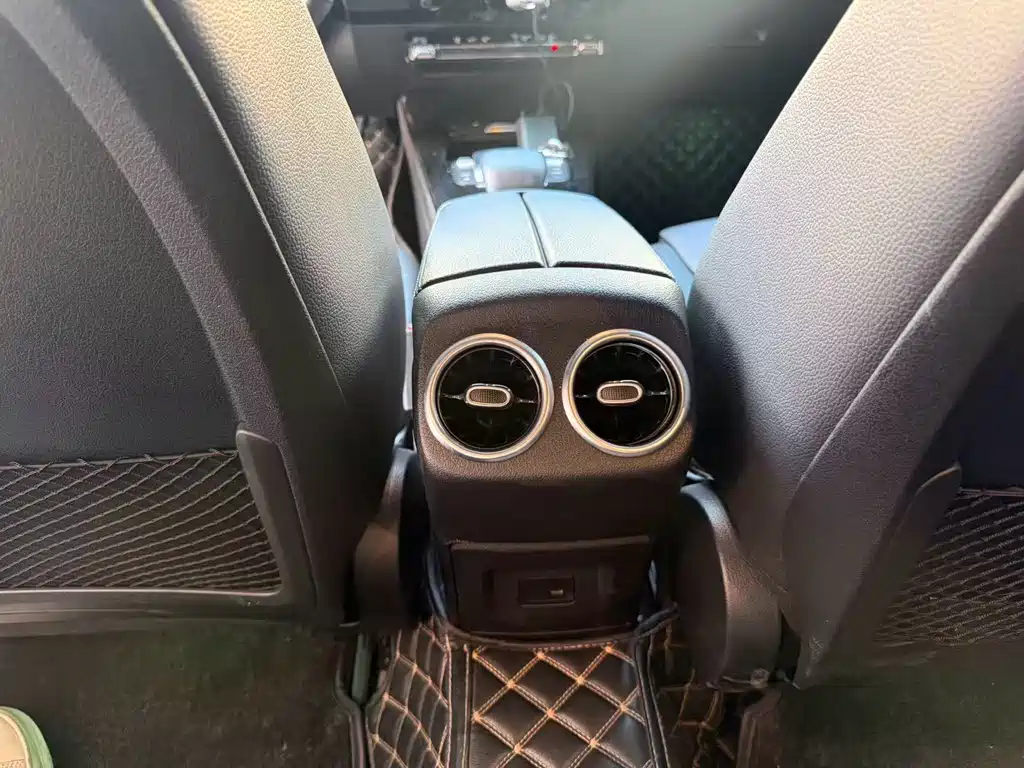Mercedes-Benz A-Class 2022 — фото 14