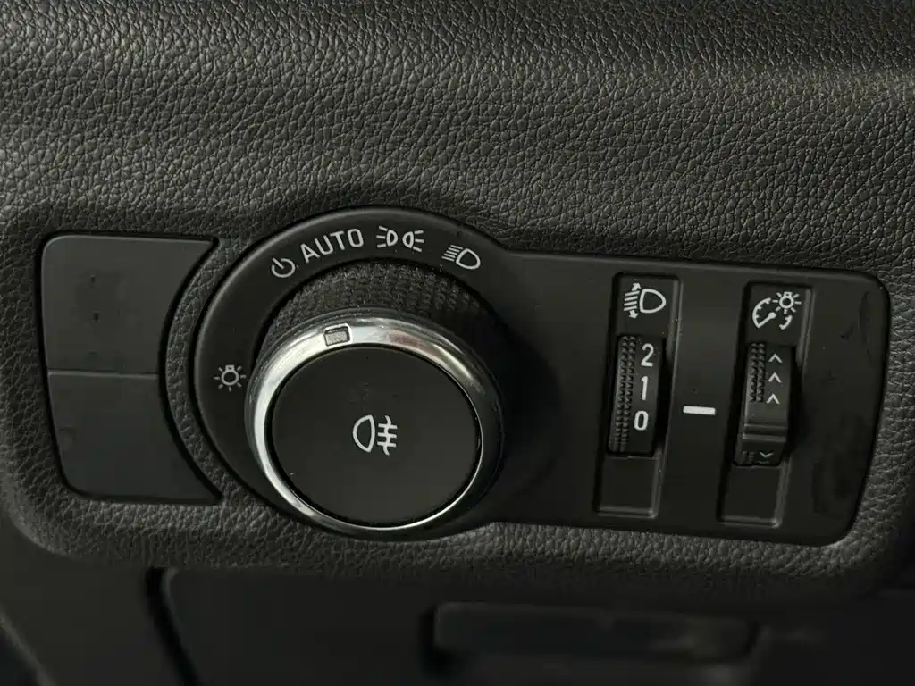 BUICK SLIGHTLY BLUE 6