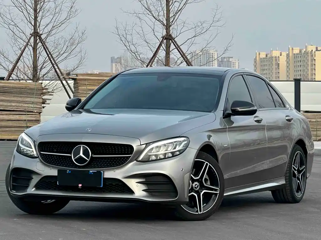 Mercedes-Benz C-Class 2020